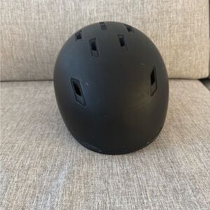 Black Ski Helmet - Blenders Eyewear